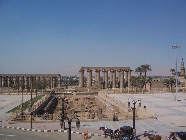 храм луксора фото