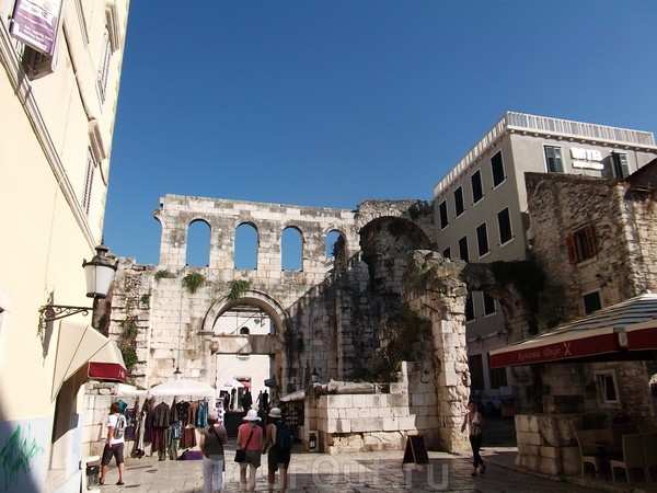 дворец диоклетиана сплит