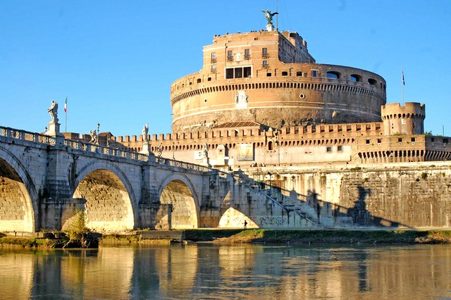 мавзолей адриана в риме